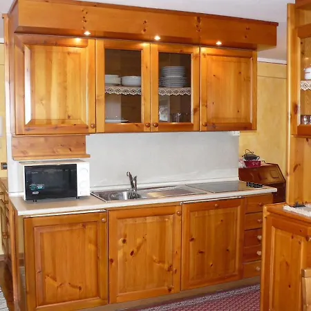 아파트 Charme A Cervinia Downtown In-ski Out